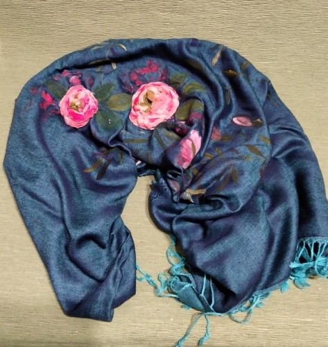 Hand-painted cashmere with silk scarf-image2-835