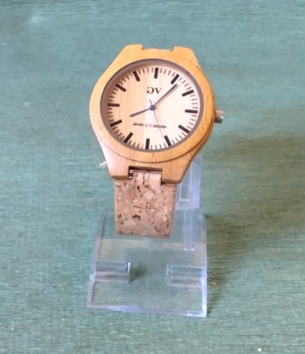 Woman\'s Watch-image2-700