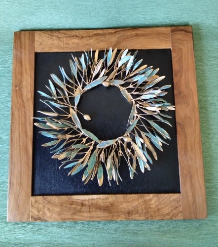 Κάδρο με Στεφάνι Φυσικό Κλαδί Ελιάς επιμεταλλωμένο και επιχρυσωμένο -image2-1043