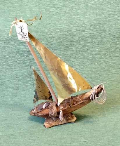 Καράβι Ιστιοφόρο με μπρούτζινα πανιά -image2-863